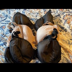 3- Victoria’s Secret Perfectly Lined Coverage Bra
